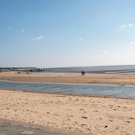 아파트 Le Reve Les Pieds Dans L'eau 라트슈수르메르